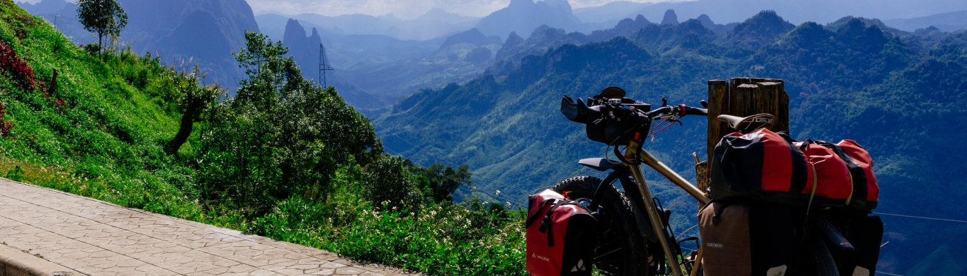 Viaje por Laos en bicicleta